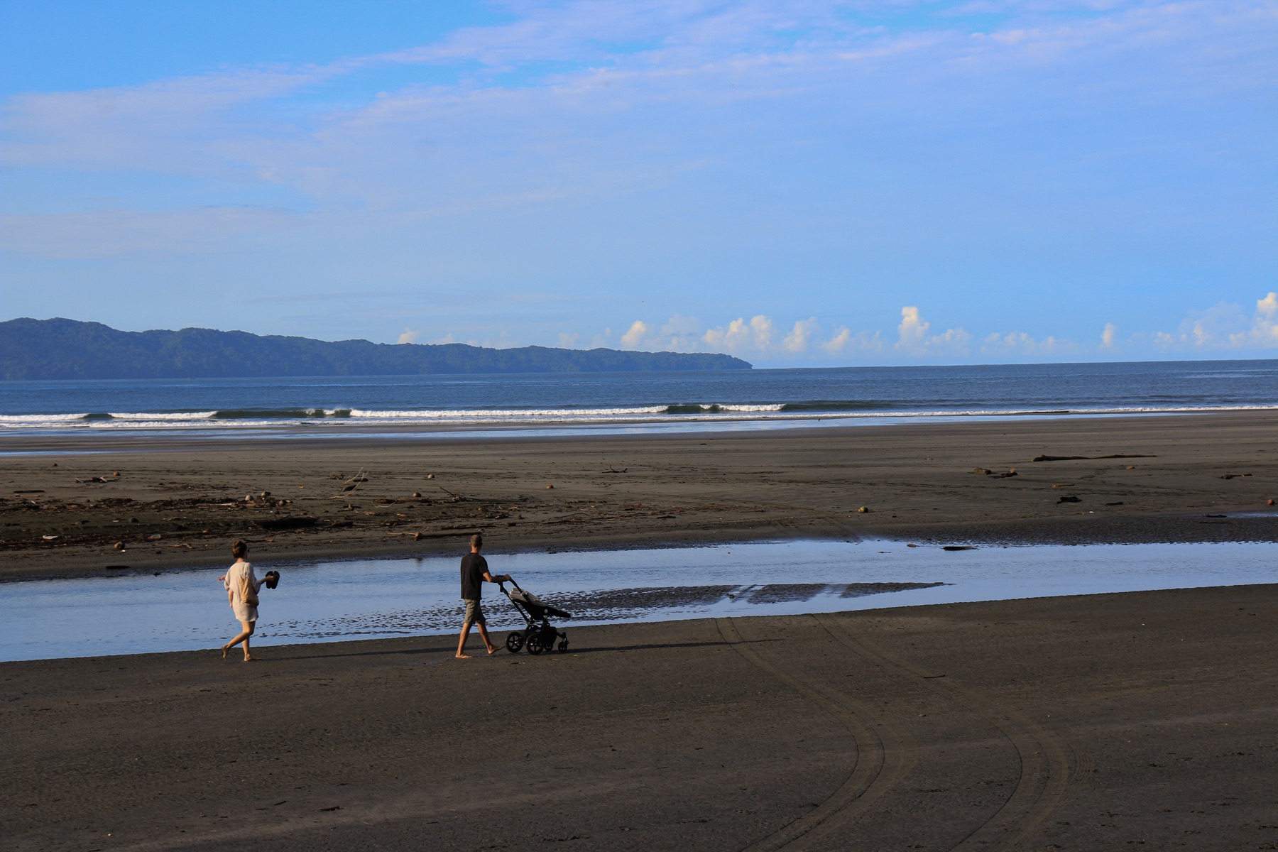 An evening walk across Playa Estero